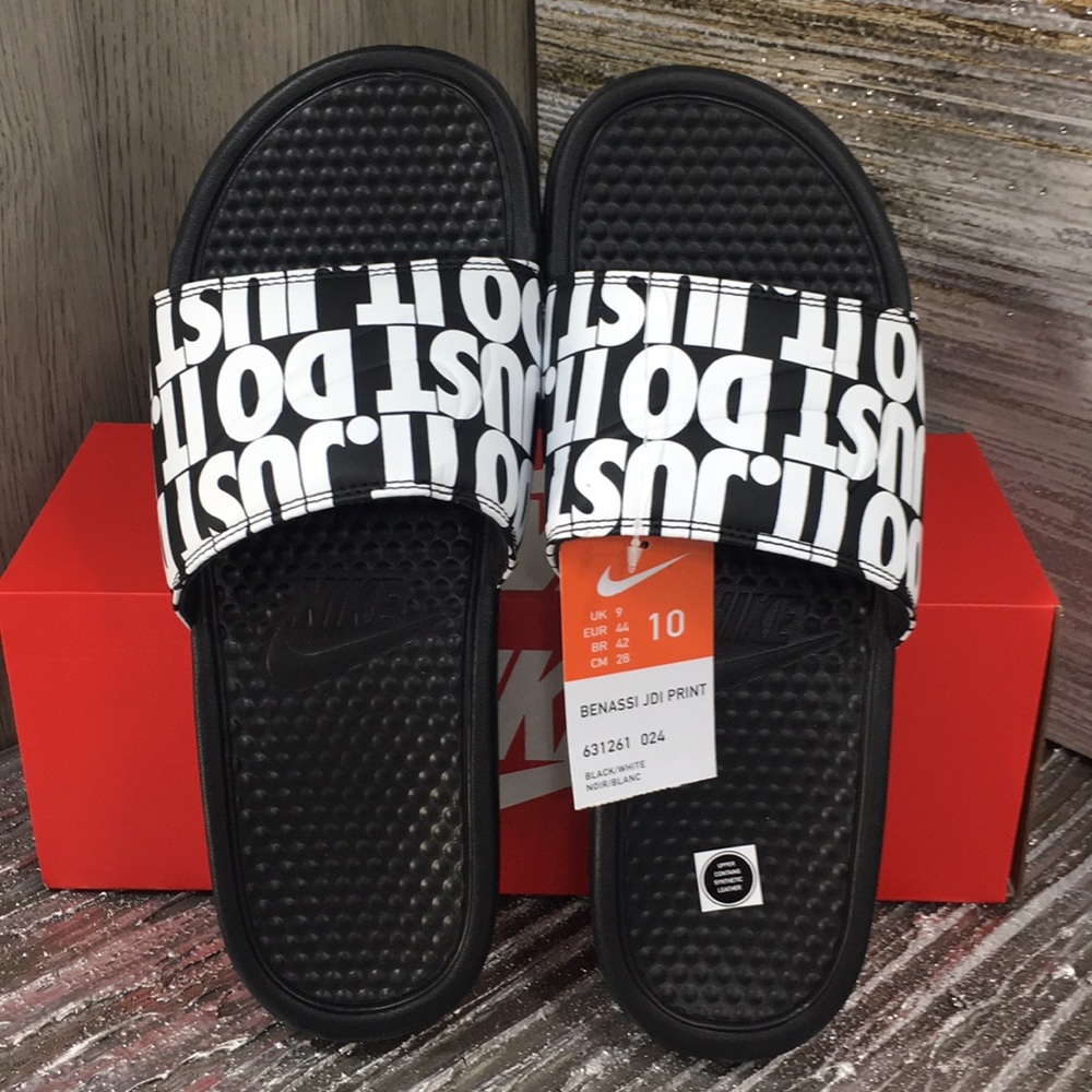 Nike Benassi JDI PRINT men’s slides black/white